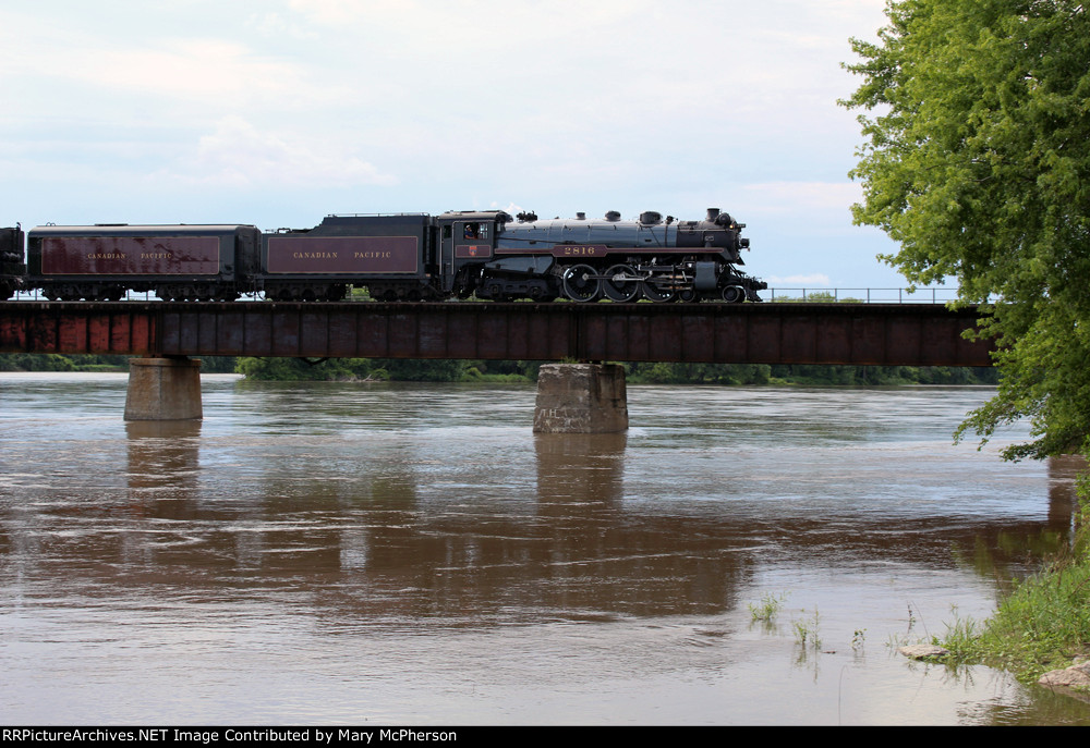 Canadian Pacific 2816